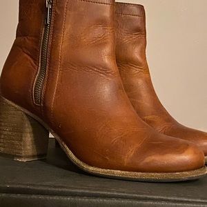 Frye Natalie double zipper boots